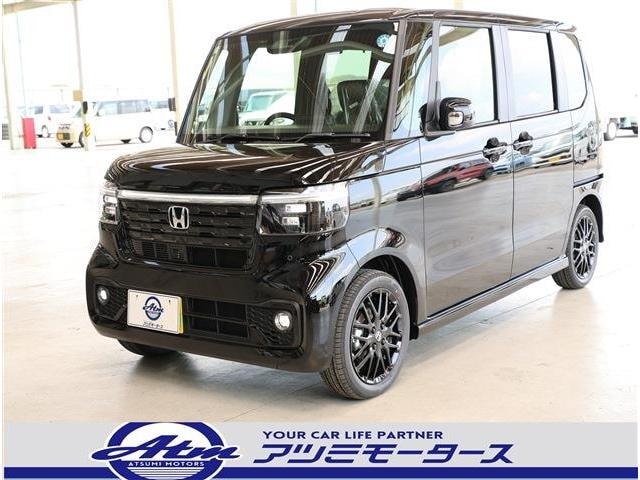 Honda N-BOX CUSTOM 2026 — фото автомобиля 1