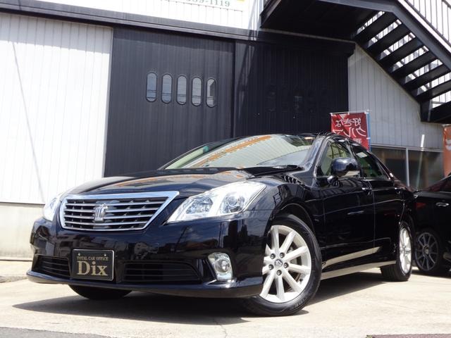 Toyota CROWN 2012 — фото автомобиля 1