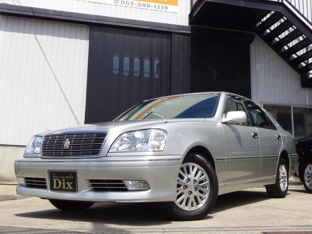 Toyota CROWN 2003 — фото автомобиля 1