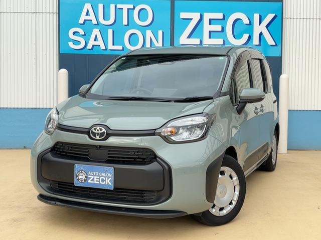Toyota SIENTA 2024 — фото автомобиля 1