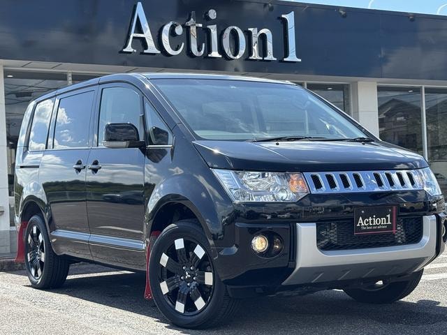 Mitsubishi DELICA D:5 2013 — фото автомобиля