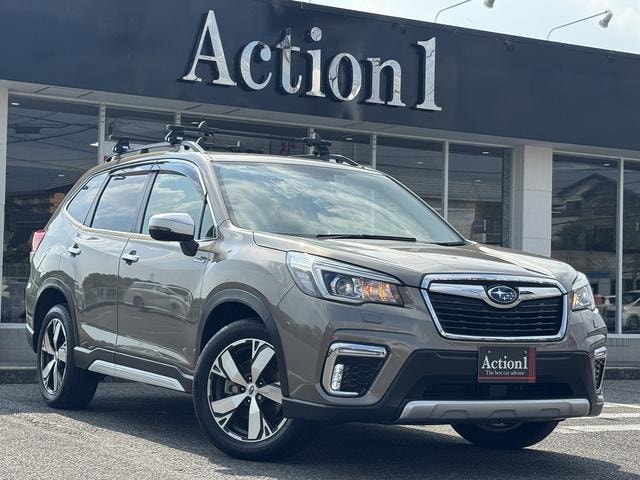 Subaru FORESTER 2018 — фото автомобиля 1