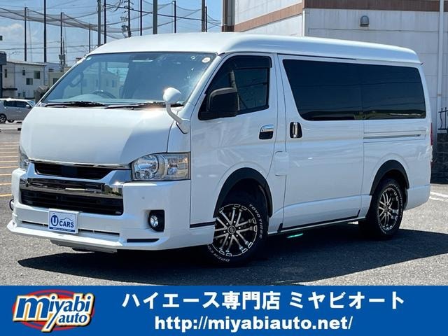Toyota HIACE VAN 2021 — фото автомобиля 1