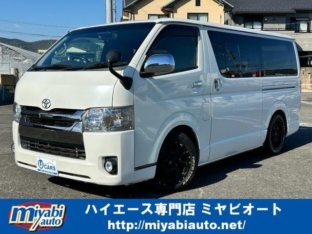 Toyota HIACE VAN 2018 — фото автомобиля 1