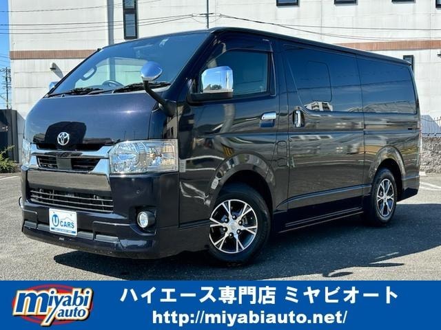 Toyota HIACE VAN 2020 — фото автомобиля