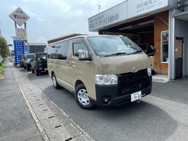 Toyota HIACE VAN 2025 — фото автомобиля