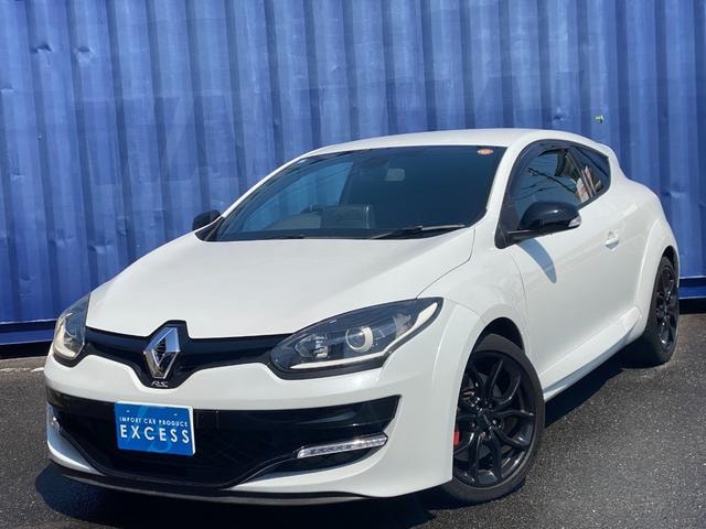 Renault MEGANE 2015 — фото автомобиля 1