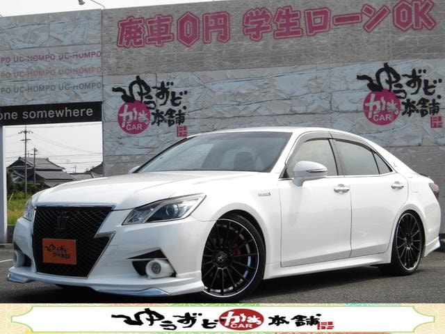Toyota CROWN HYBRID 2013 — фото автомобиля 1