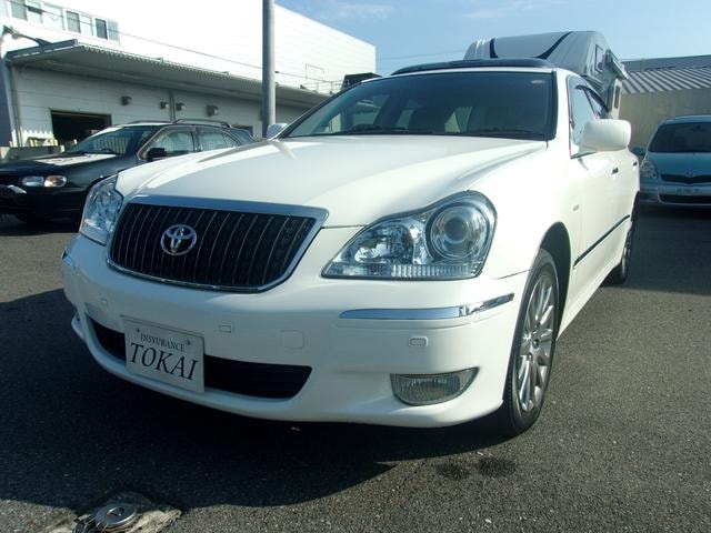 Toyota CROWN MAJESTA 2006 — фото автомобиля 1