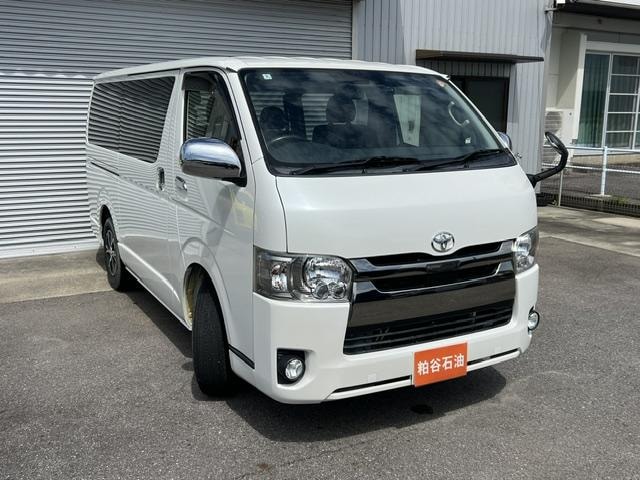 Toyota HIACE VAN 2018 — фото автомобиля 1