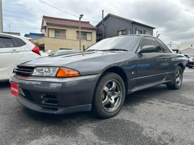 Nissan SKYLINE 1990 — фото автомобиля