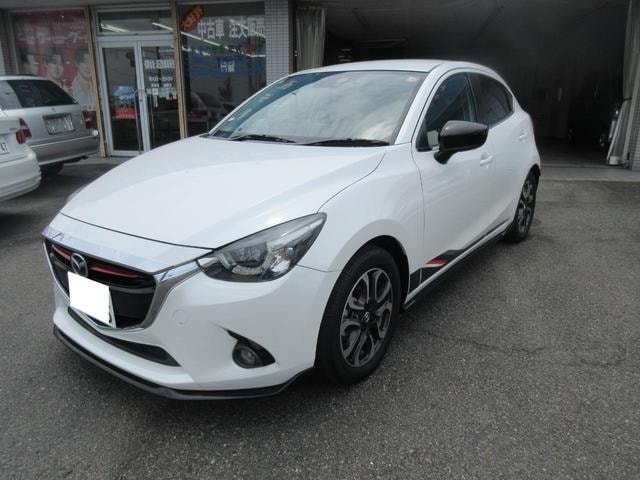 Mazda DEMIO 2015 — фото автомобиля