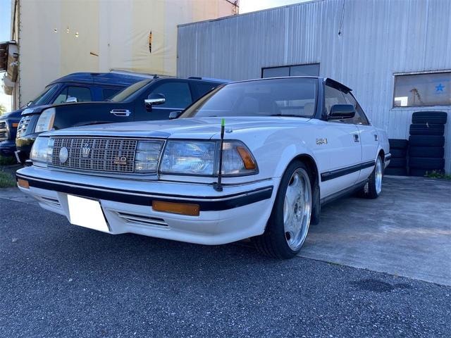 Toyota CROWN 1989 — фото автомобиля 1