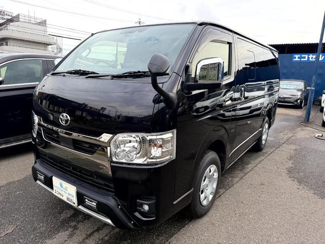 Toyota HIACE VAN 2023 — фото автомобиля 1