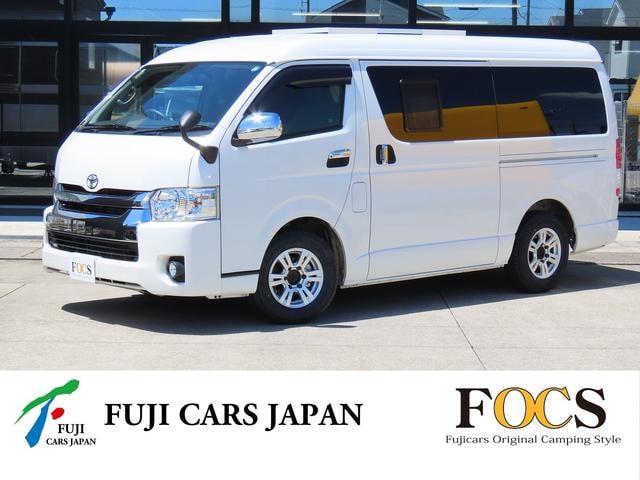 Toyota HIACE WAGON 2018 — фото автомобиля