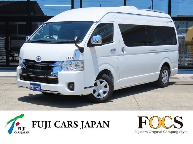 Toyota HIACE VAN 2024 — фото автомобиля 1