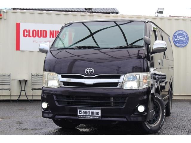 Toyota HIACE VAN 2013 — фото автомобиля