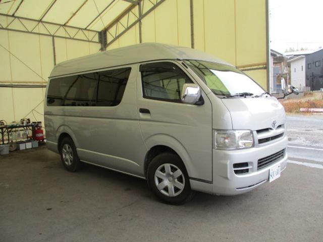 Toyota HIACE VAN 2008 — фото автомобиля 1