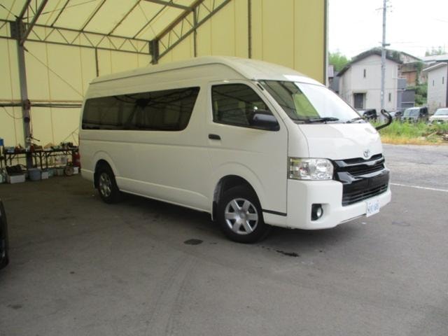 Toyota HIACE VAN 2015 — фото автомобиля 1