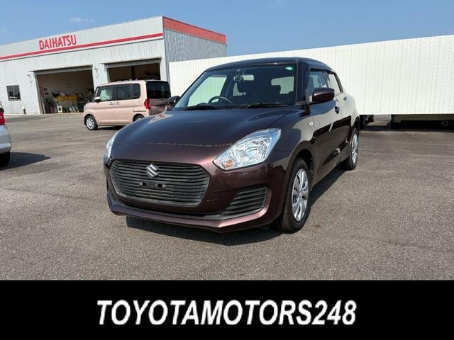 Suzuki SWIFT 2017 — фото автомобиля 1