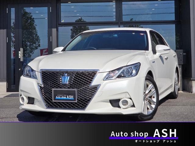 Toyota CROWN HYBRID 2013 — фото автомобиля