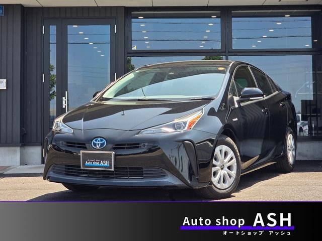 Toyota PRIUS 2019 — фото автомобиля 1