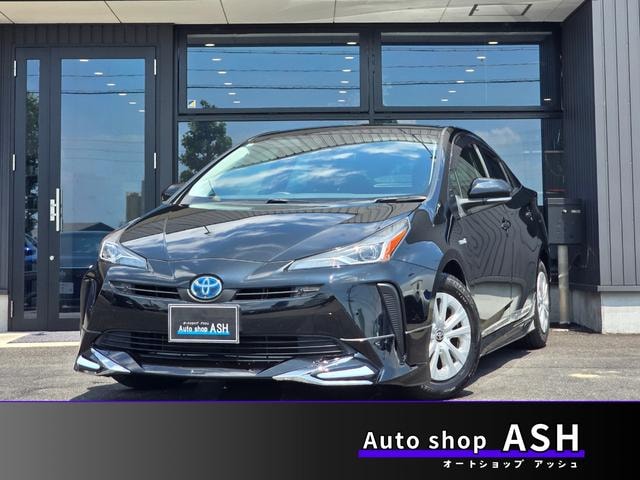 Toyota PRIUS 2019 — фото автомобиля 1