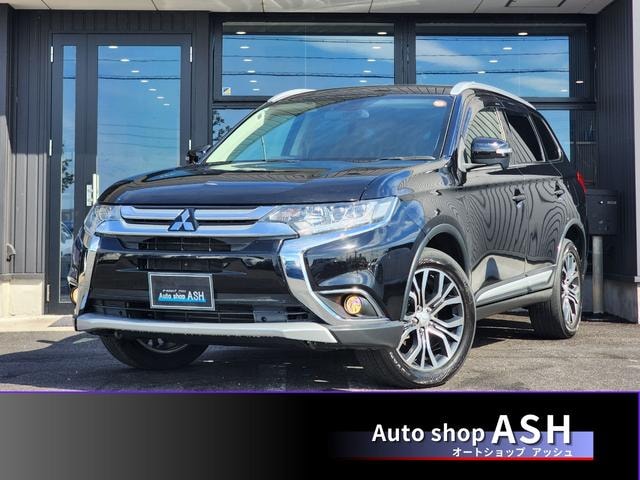 Mitsubishi OUTLANDER 2015 — фото автомобиля