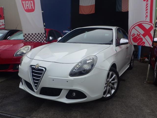 Alfa Romeo GIULIETTA 2012 — фото автомобиля