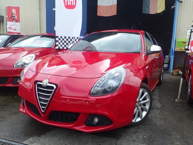 Alfa Romeo GIULIETTA 2012 — фото автомобиля