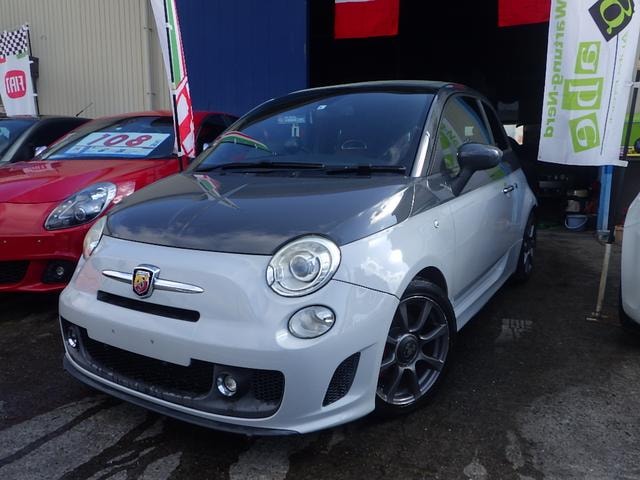 Abarth 500C 2011 — фото автомобиля