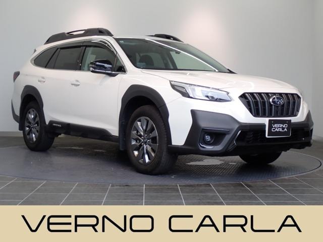 Subaru LEGACY OUTBACK 2024 — фото автомобиля