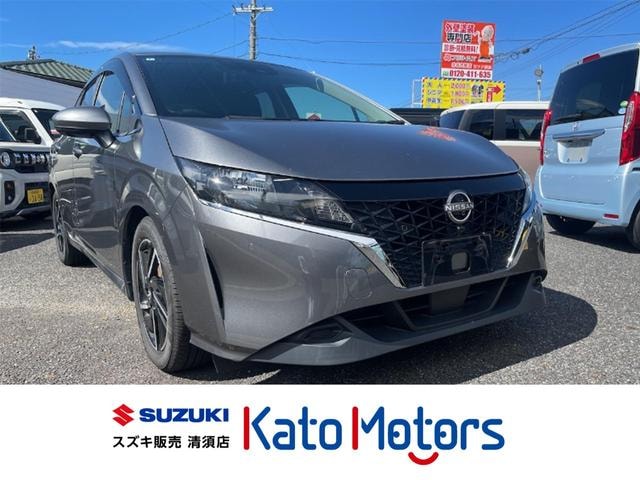 Nissan NOTE 2022 — фото автомобиля 1