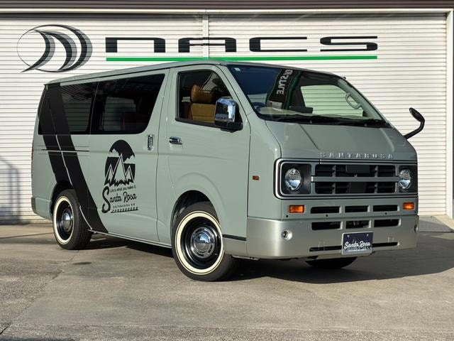Toyota HIACE VAN 2024 — фото автомобиля