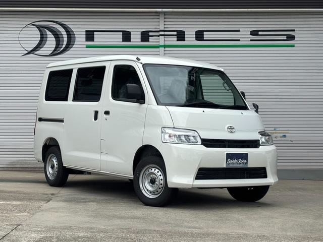 Toyota TOWNACE VAN 2026 — фото автомобиля 1