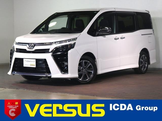 Toyota VOXY 2021 — фото автомобиля 1