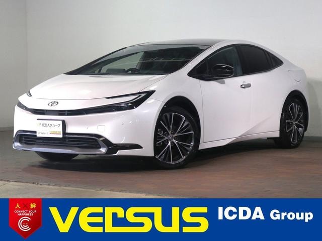 Toyota PRIUS 2023 — фото автомобиля 1
