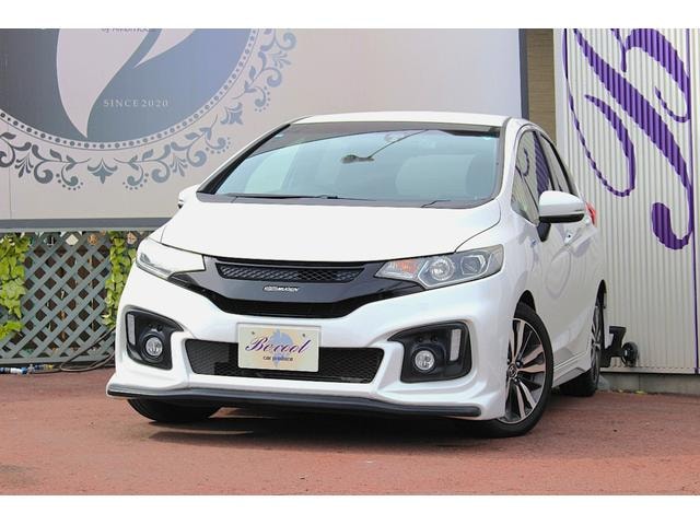Honda FIT HYBRID 2015 — фото автомобиля