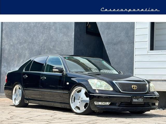 Toyota CELSIOR 2005 — фото автомобиля 1