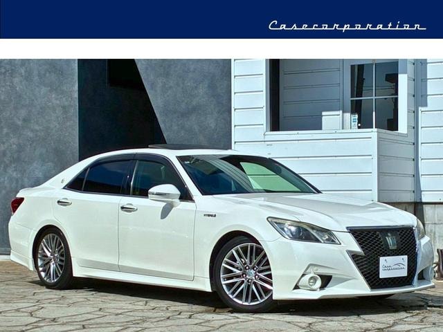 Toyota CROWN HYBRID 2013 — фото автомобиля