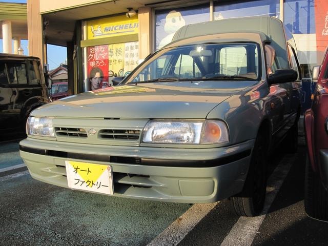 Nissan AD MAX WAGON 1995 — фото автомобиля 1