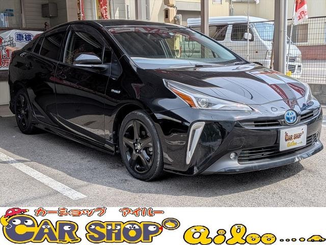 Toyota PRIUS 2019 — фото автомобиля 1