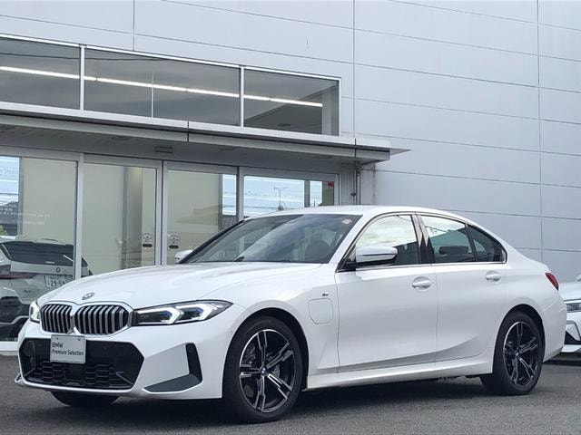 Bmw 3 SERIES 2025 — фото автомобиля