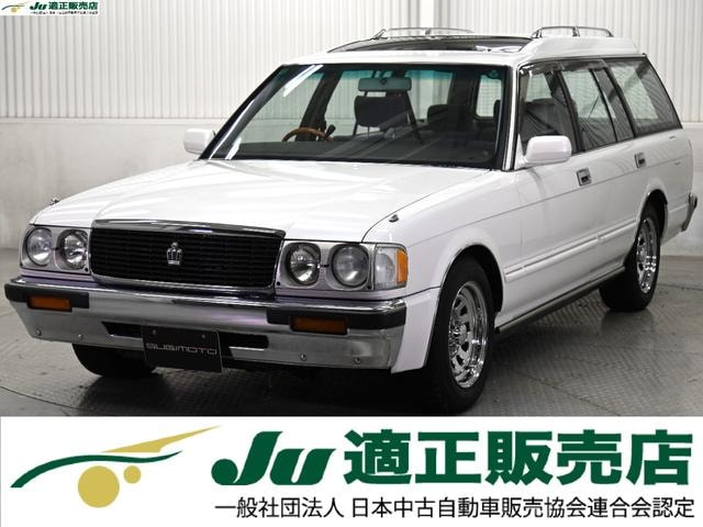 Toyota CROWN STATIONWAGON 1996 — фото автомобиля 1