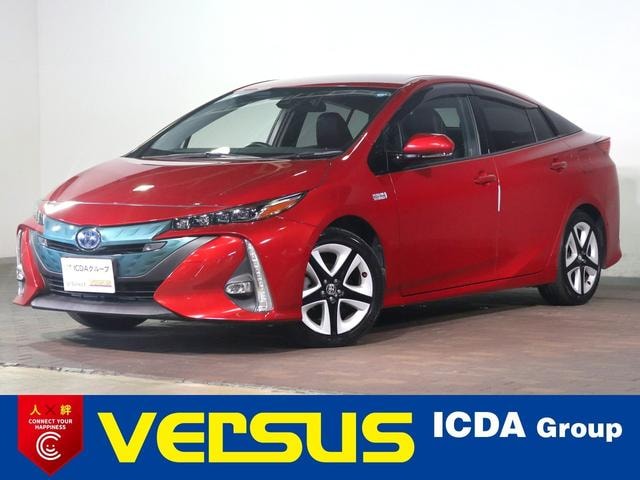 Toyota PRIUS PHV 2017 — фото автомобиля 1