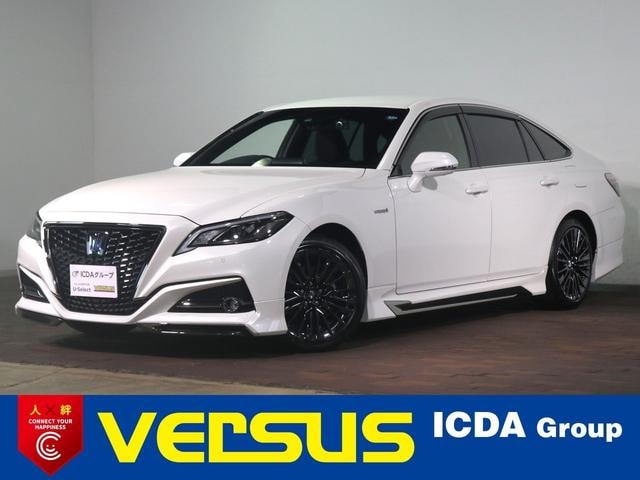 Toyota CROWN HYBRID 2020 — фото автомобиля 1