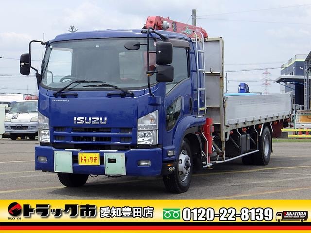 Isuzu FORWARD 2013 — фото автомобиля