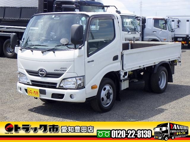 Hino DUTRO 2018 — фото автомобиля 1