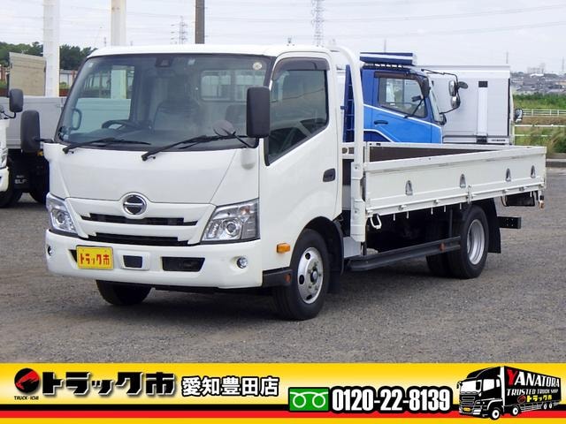 Hino DUTRO 2022 — фото автомобиля 1