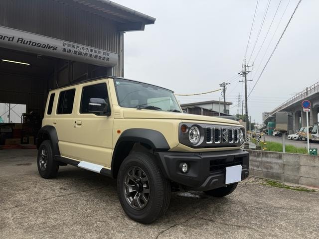 Suzuki JIMNY NOMADE 2026 — фото автомобиля 1